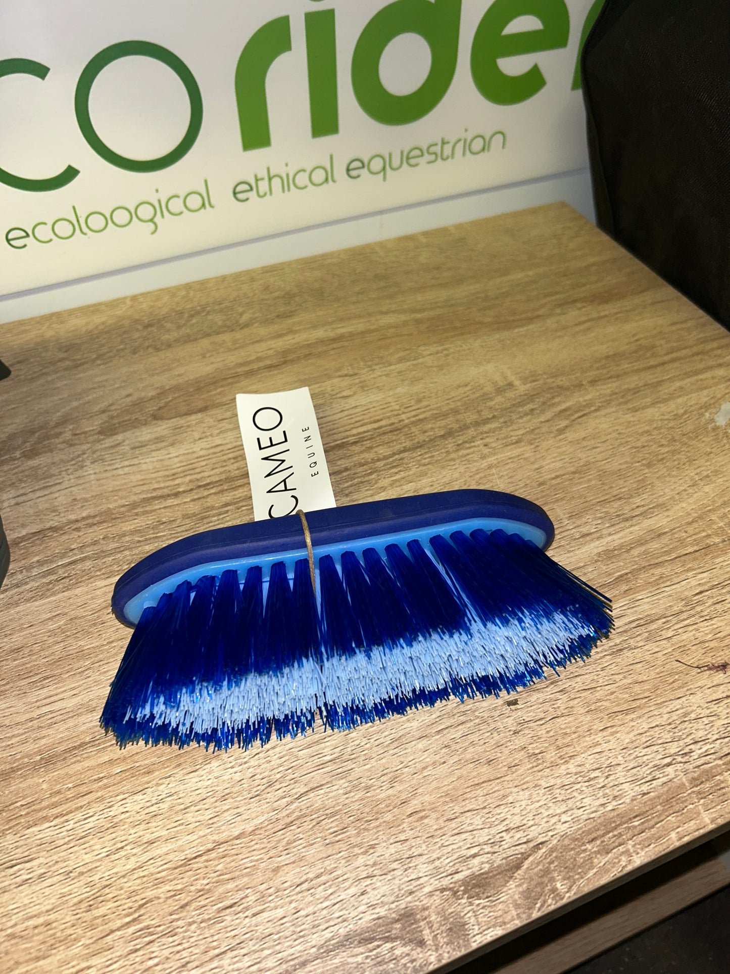 Cameo Dandy Body Brush